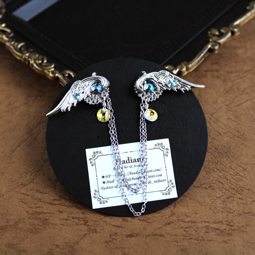 襟、帽子、鞄、ネクタイに♪軽量★星屑の両翼ピンブローチ(全5色)【高級クリスタル使用】