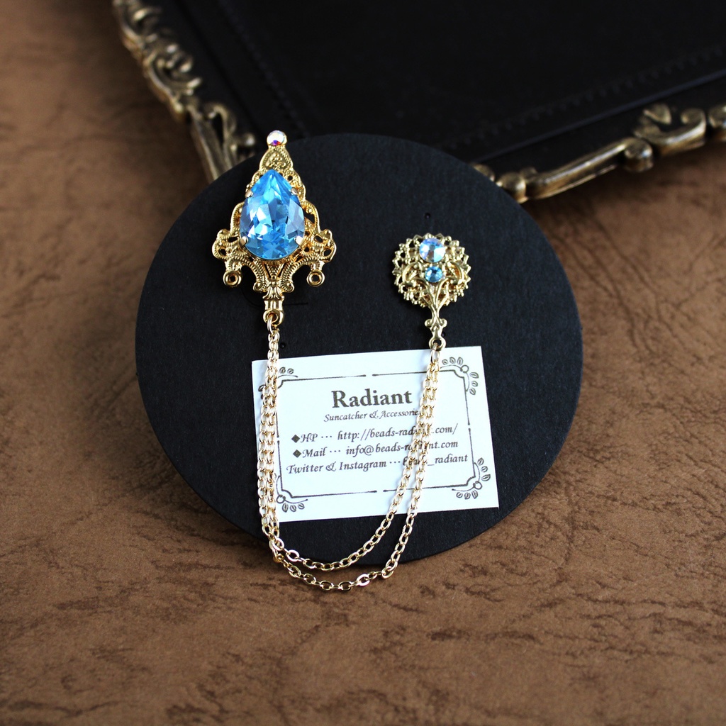 1点もの☆襟や鞄、ネクタイに♪軽量★雫のチェーンブローチ(全4色)【高級クリスタル使用】