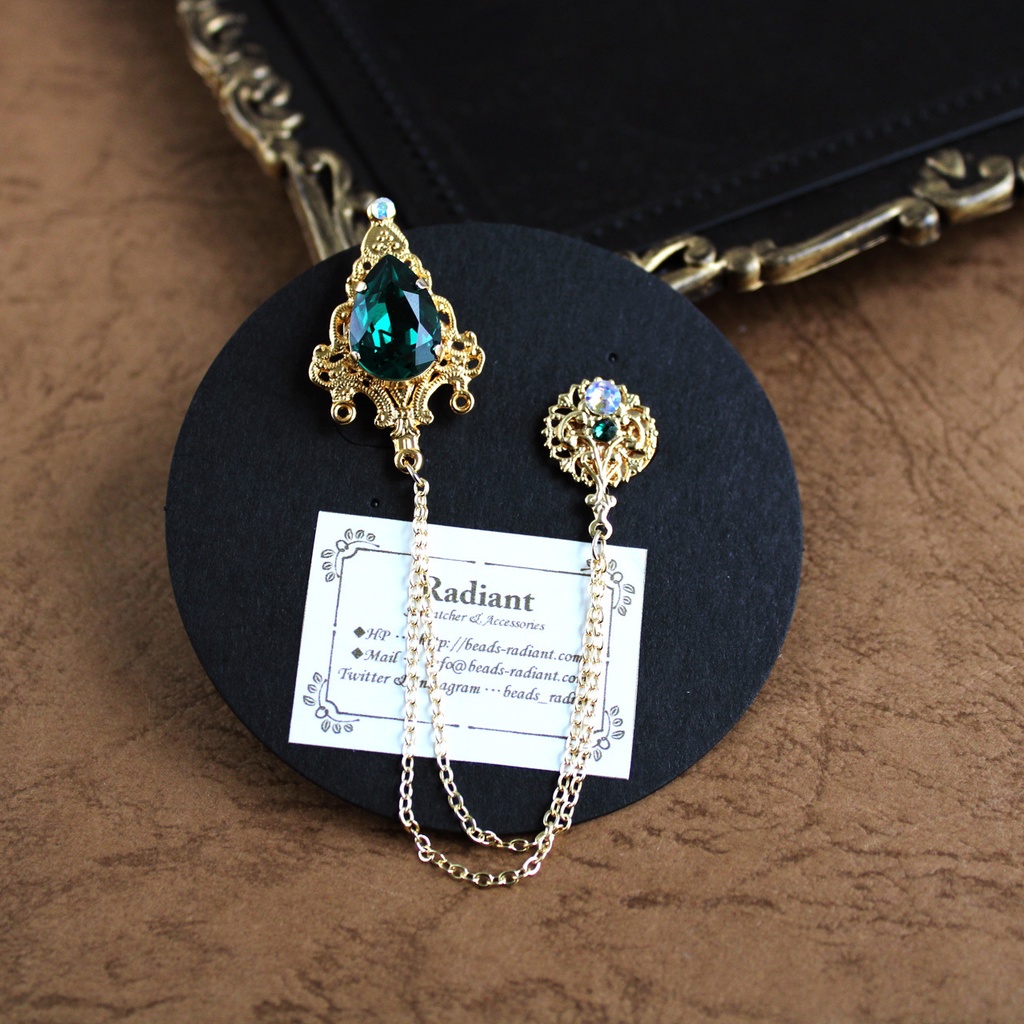 1点もの☆襟や鞄、ネクタイに♪軽量★雫のチェーンブローチ(全4色)【高級クリスタル使用】