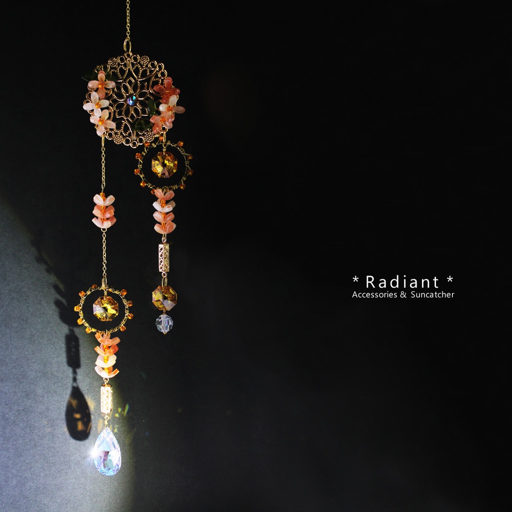 一点もの★金木犀のサンキャッチャーver.2(希少高級クリスタル使用)