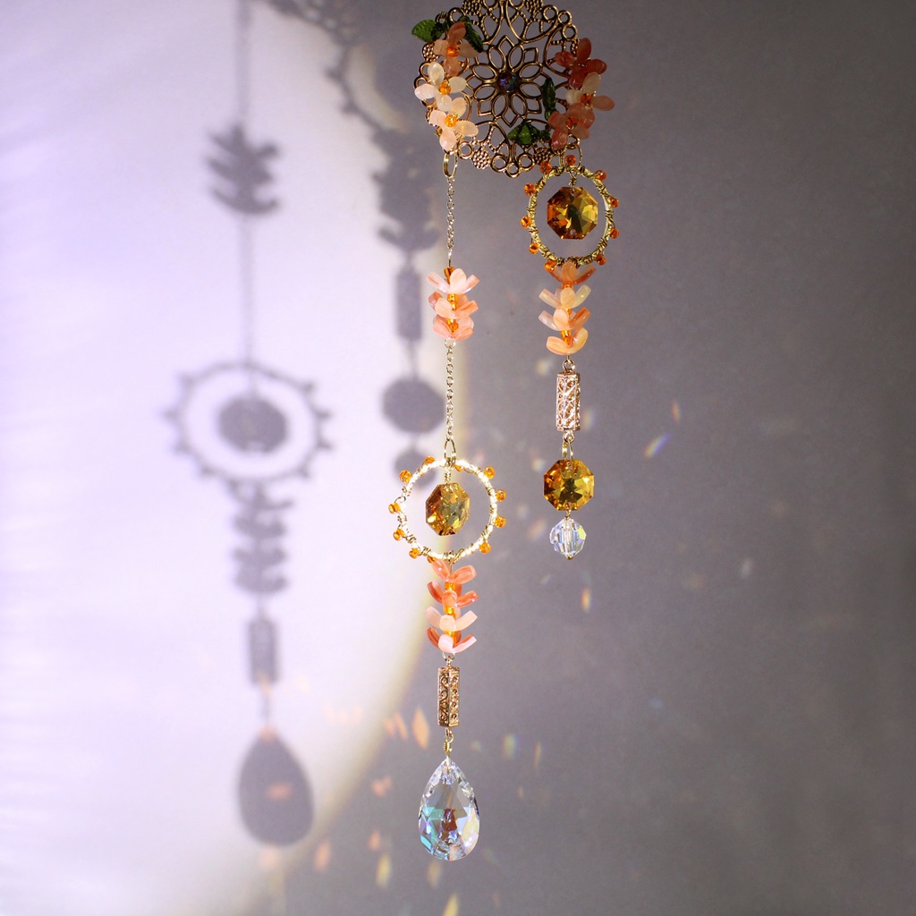 一点もの★金木犀のサンキャッチャーver.2(希少高級クリスタル使用)