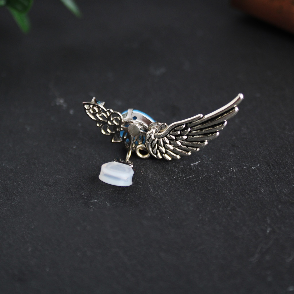 暗闇で光る♪星翼のイヤーカフ (全2色)シルバー ✴︎高品質クリスタル✴︎アレルギー対応&痛くないクリップ