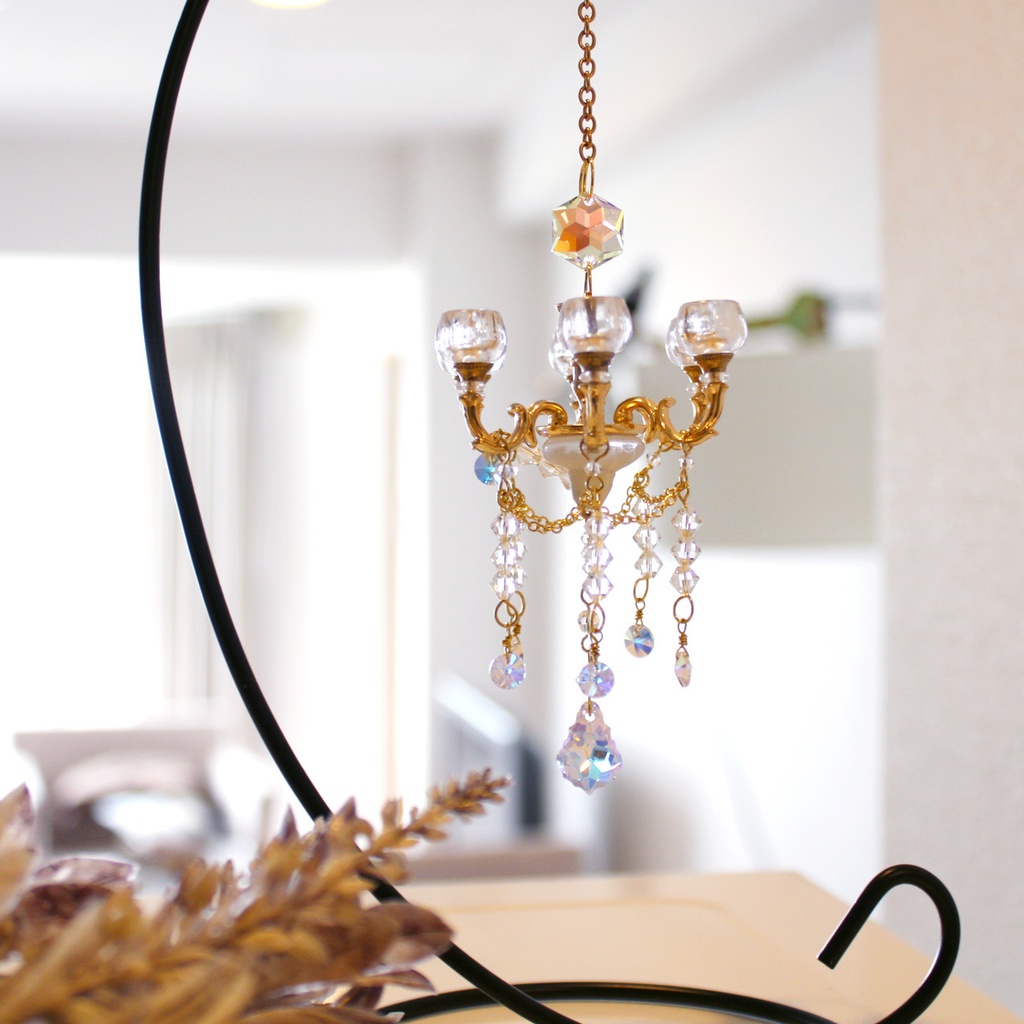 38個の高級クリスタルが輝く☆置き型にもドール用にも♪シャンデリアなミニサンキャッチャー(高級クリスタル使用)