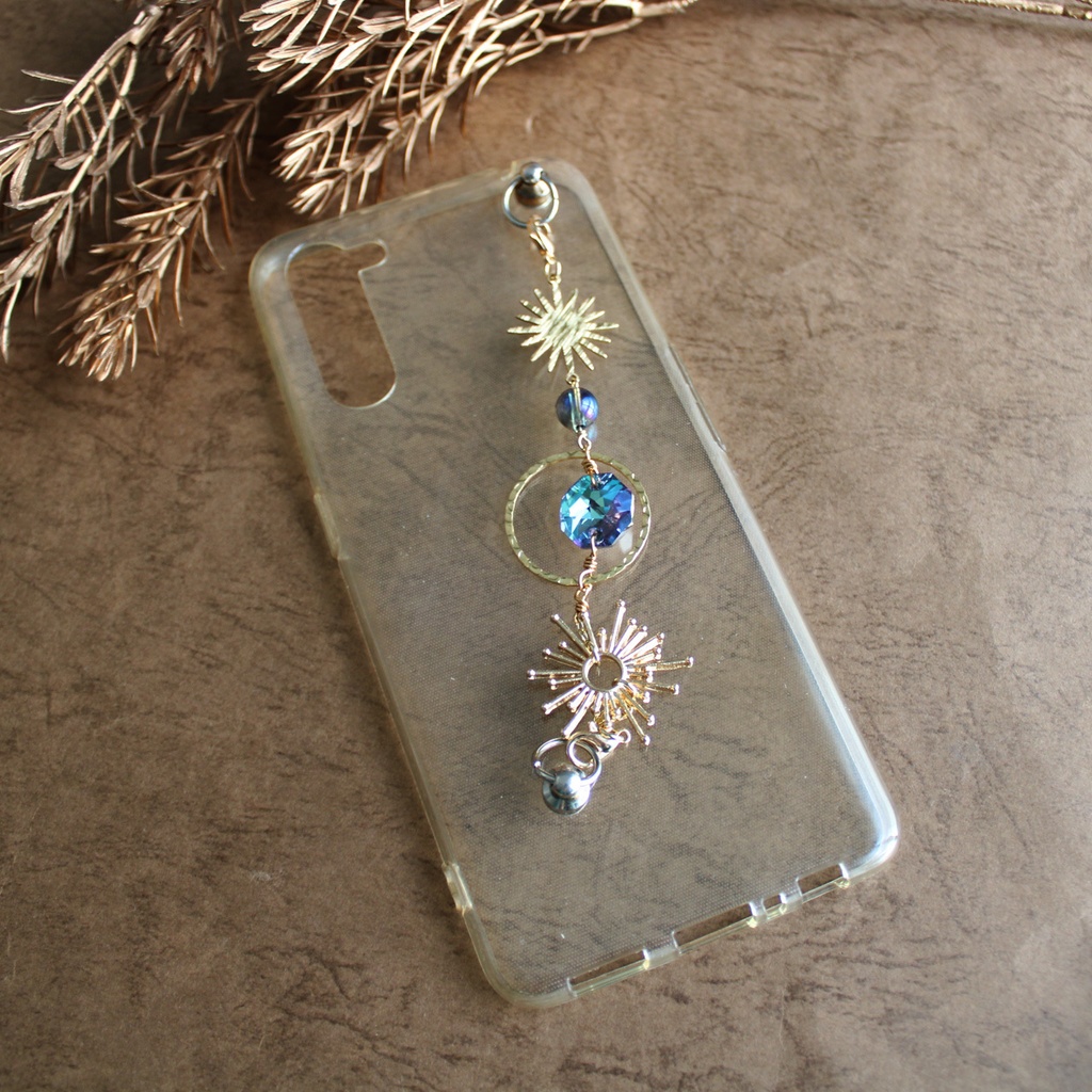 掌の銀河 ~ アクアオーラと高級クリスタルのキーリングハンガー☆受注制作(数量限定)