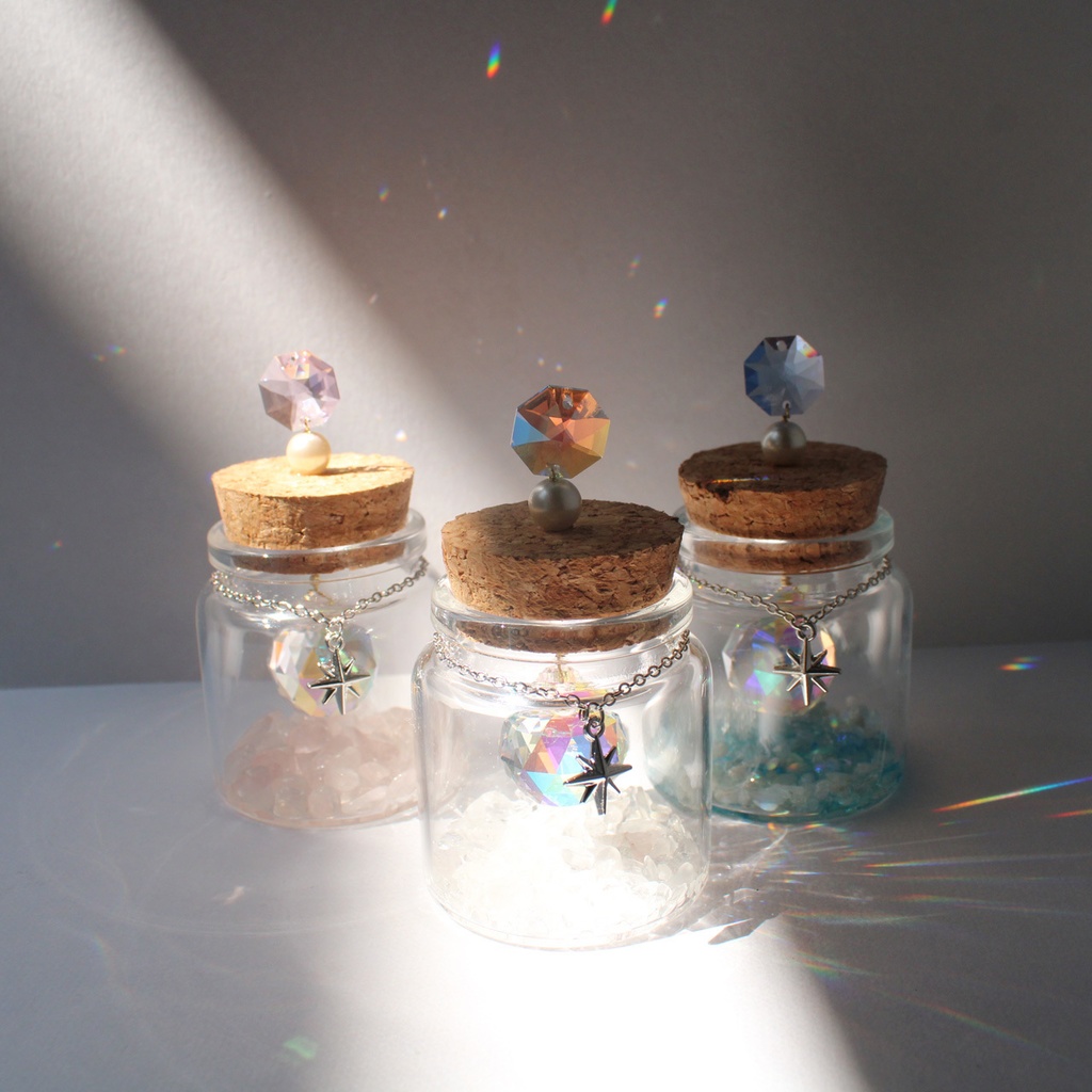 置き型★さざれ石とオーロラクリスタルの小瓶サンキャッチャー 全3色