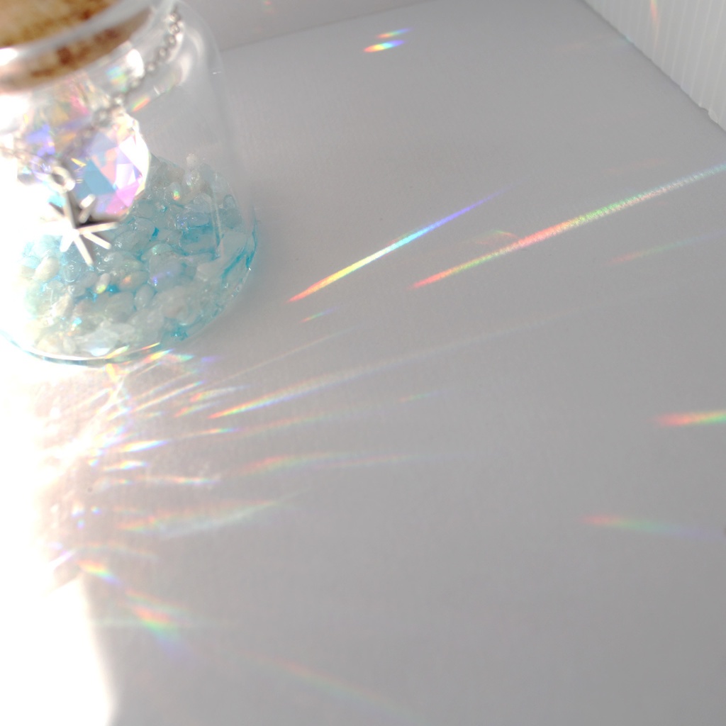 置き型★さざれ石とオーロラクリスタルの小瓶サンキャッチャー 全3色