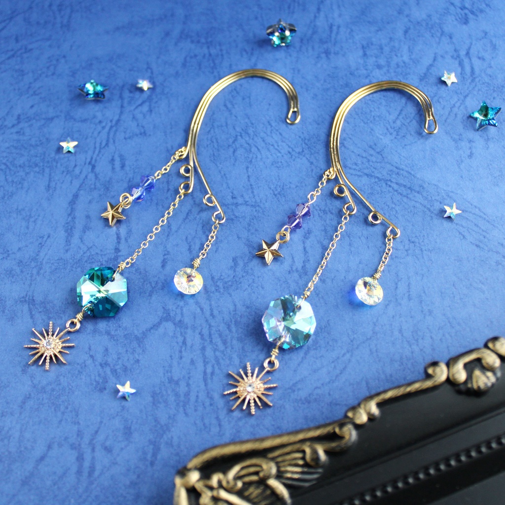 夜空を閉じ込めた耳飾り★星の円舞(ワルツ)イヤーフック(全2色) 痛くない 落ちない