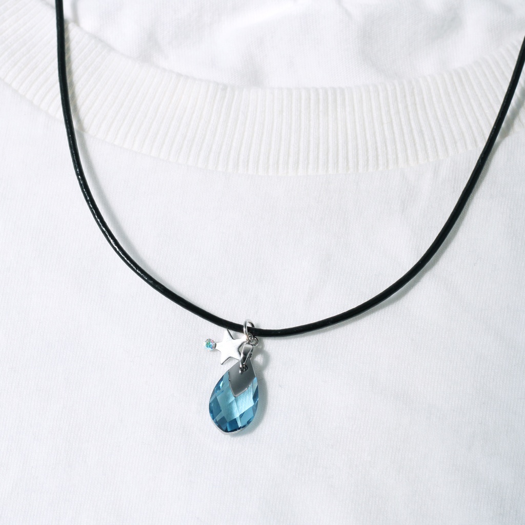 希少クリスタル☆限定2点☆星のしずくシルバーネックレス(アクアマリン)アレルギー対応 革ひも Swarovski