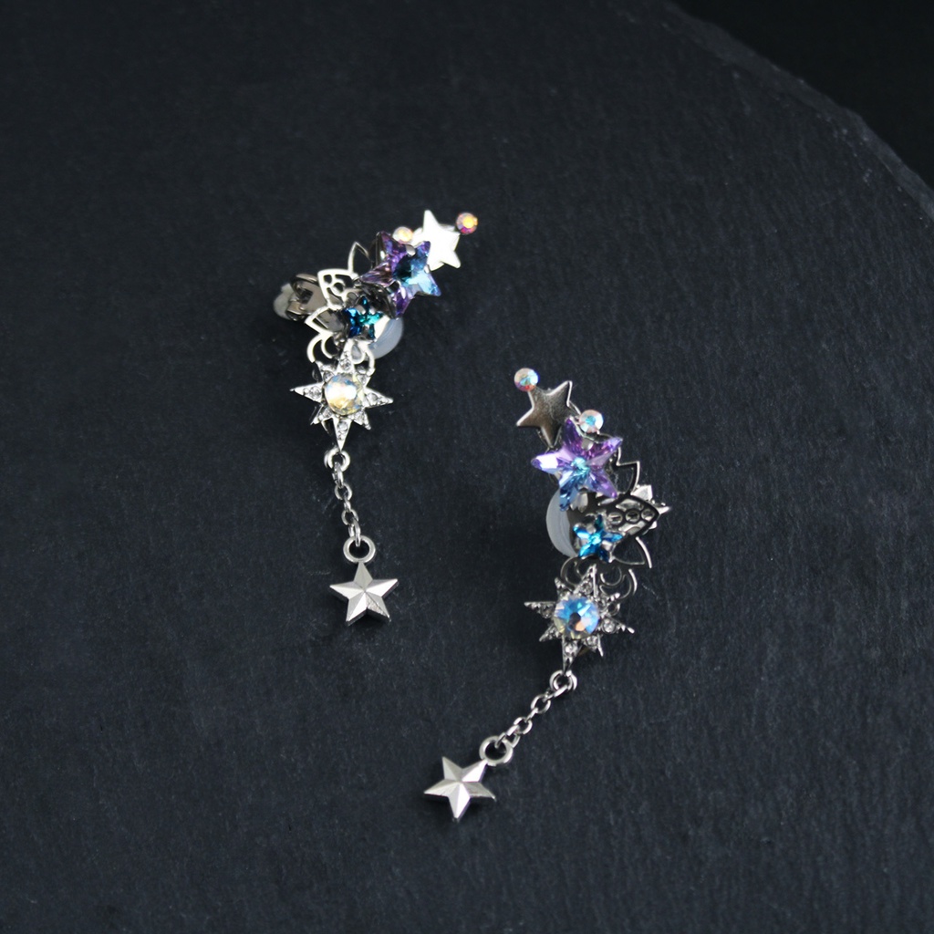 こぼれ星のイヤーカフ(ゴールドorシルバー 右耳・左耳)受注制作| スワロフスキー・クリスタル 天体 星