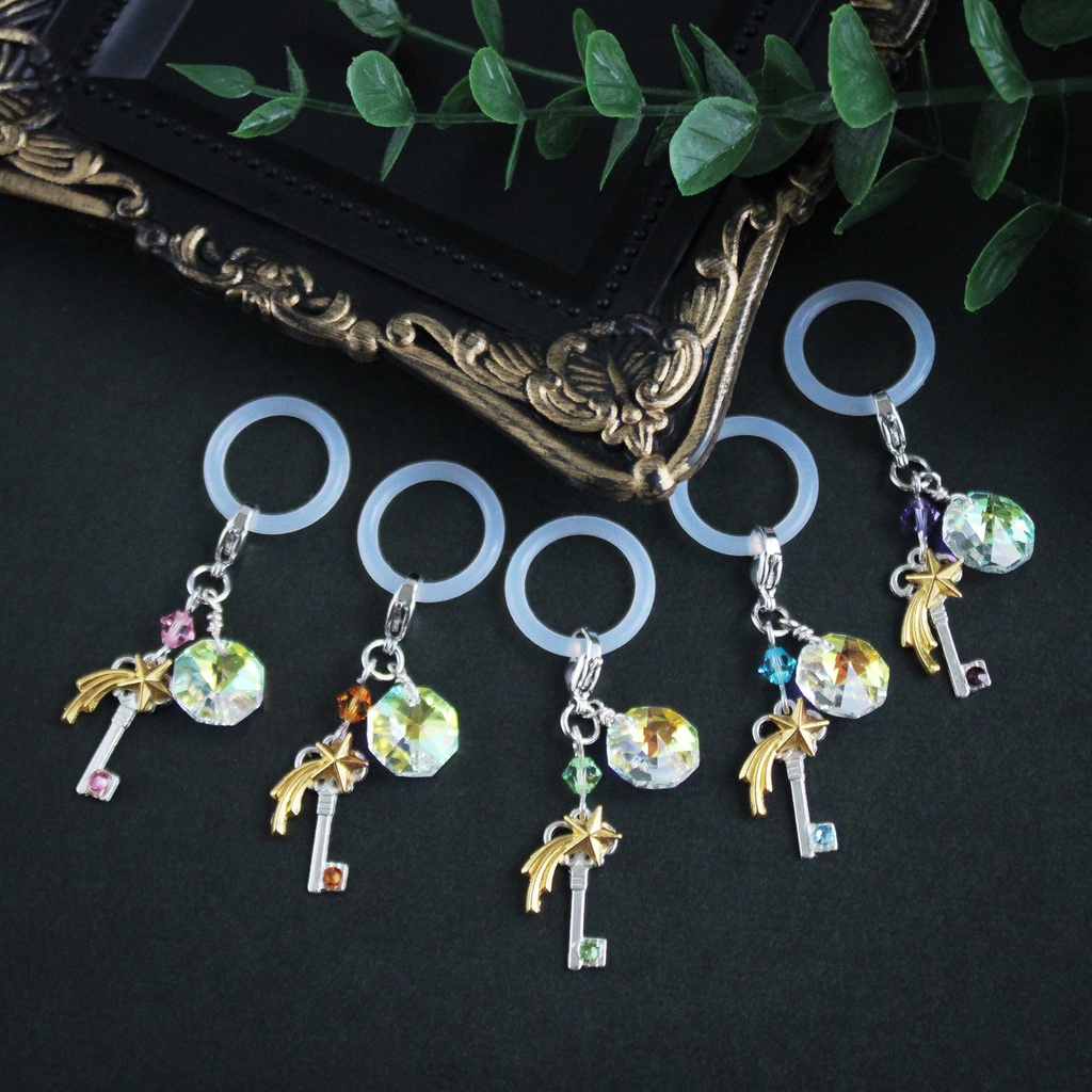 盗難防止に⭐︎チャームが外せる2Way☆星空の鍵アンブレラマーカー 全5色☆ 傘・ペットボトルの目印に