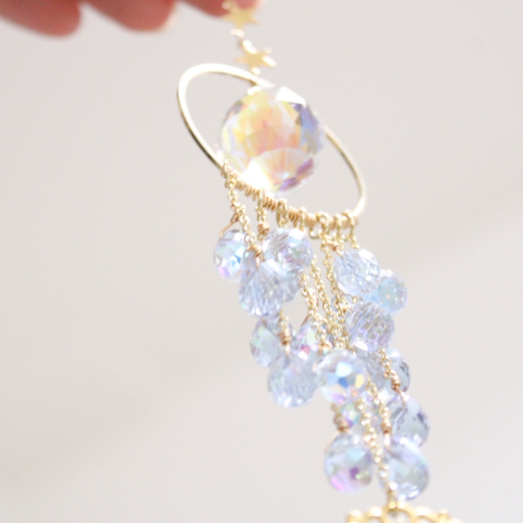 色が変わる?!妖精の軌跡サンキャッチャー 全3色(高品質クリスタル使用)引越祝い 雫 星