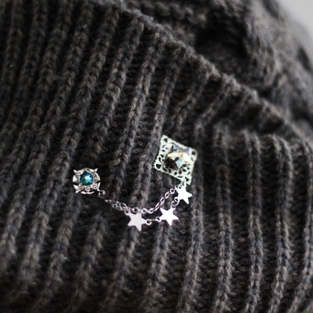 多機能★星架けのピンブローチ(全5色)【高級クリスタル使用】襟や帽子、ショールやマフラーにも♪