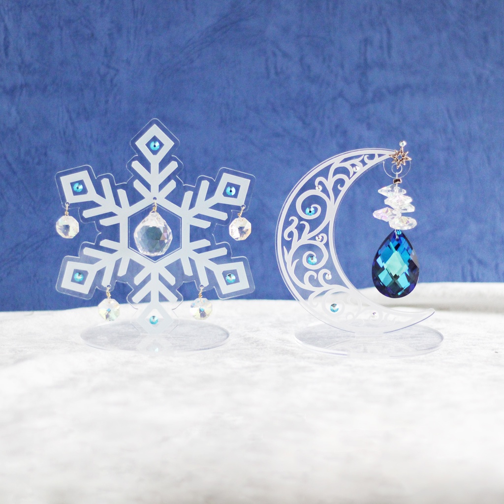 冬季限定★省スペースに飾れる♪置き型雪の結晶サンキャッチャー