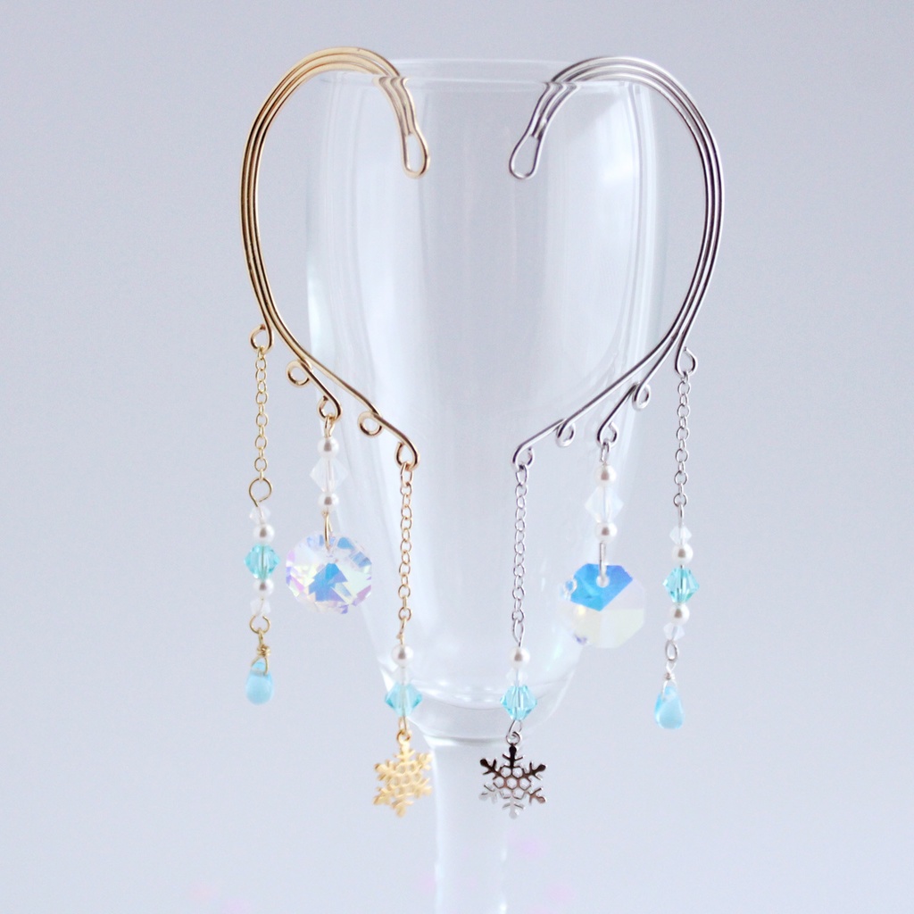 雪と氷のイヤーフック(金銀)