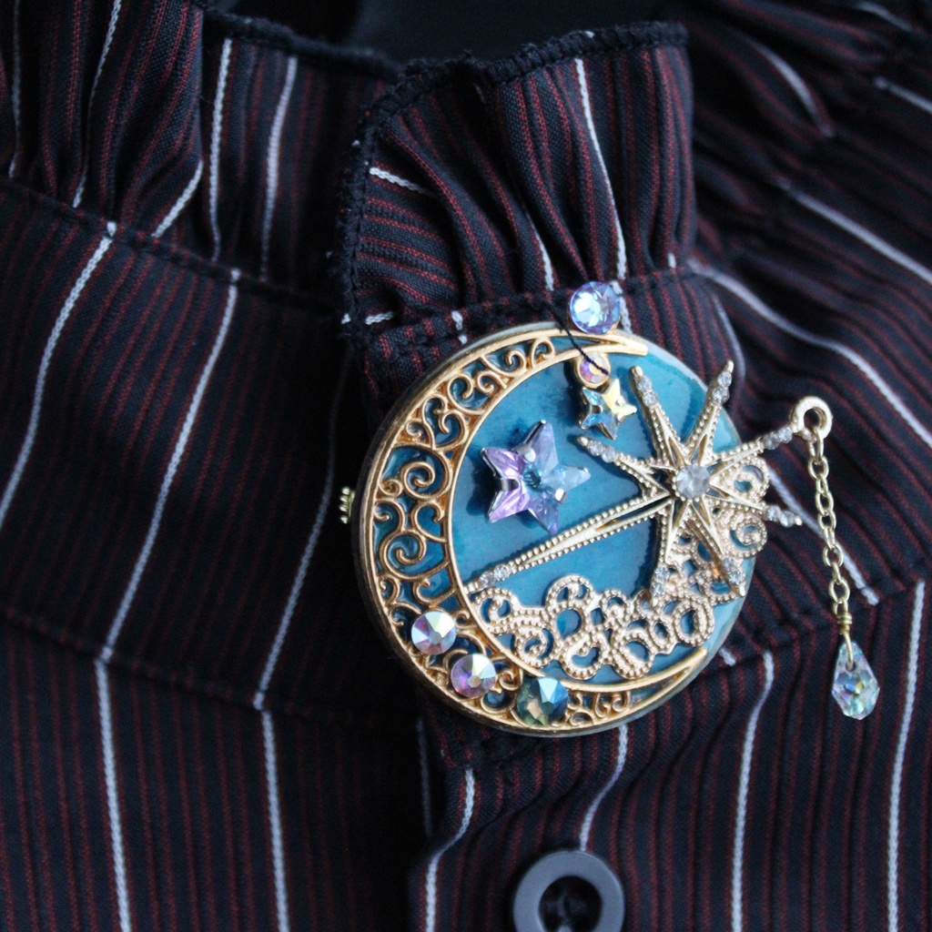 星月夜のブローチVer.2【希少高級クリスタル使用】