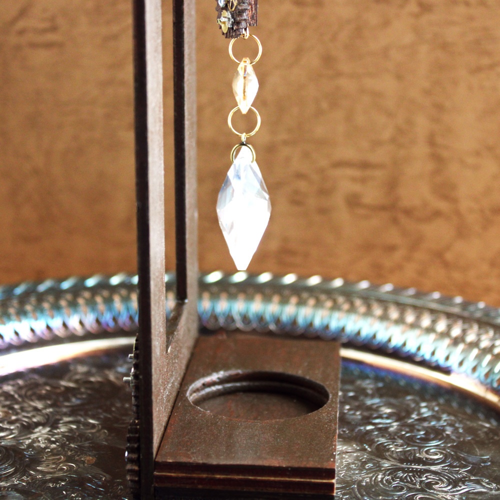 1点もの★廻る歯車 ~3Way☆壁掛け&置き型サンキャッチャー~虹舞~ Swarovski crystal使用