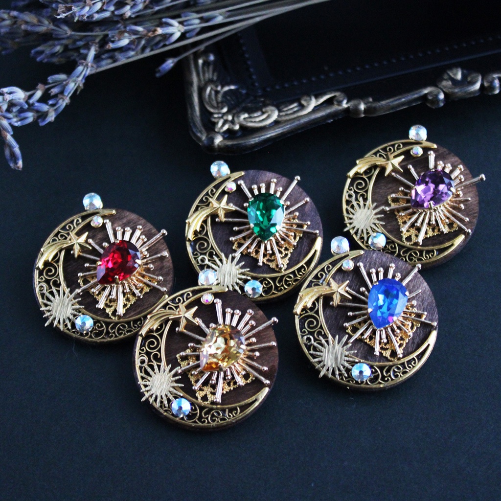 燦耀のブローチ Ver.3 全5色(金古美)一点もの【高級クリスタル使用】