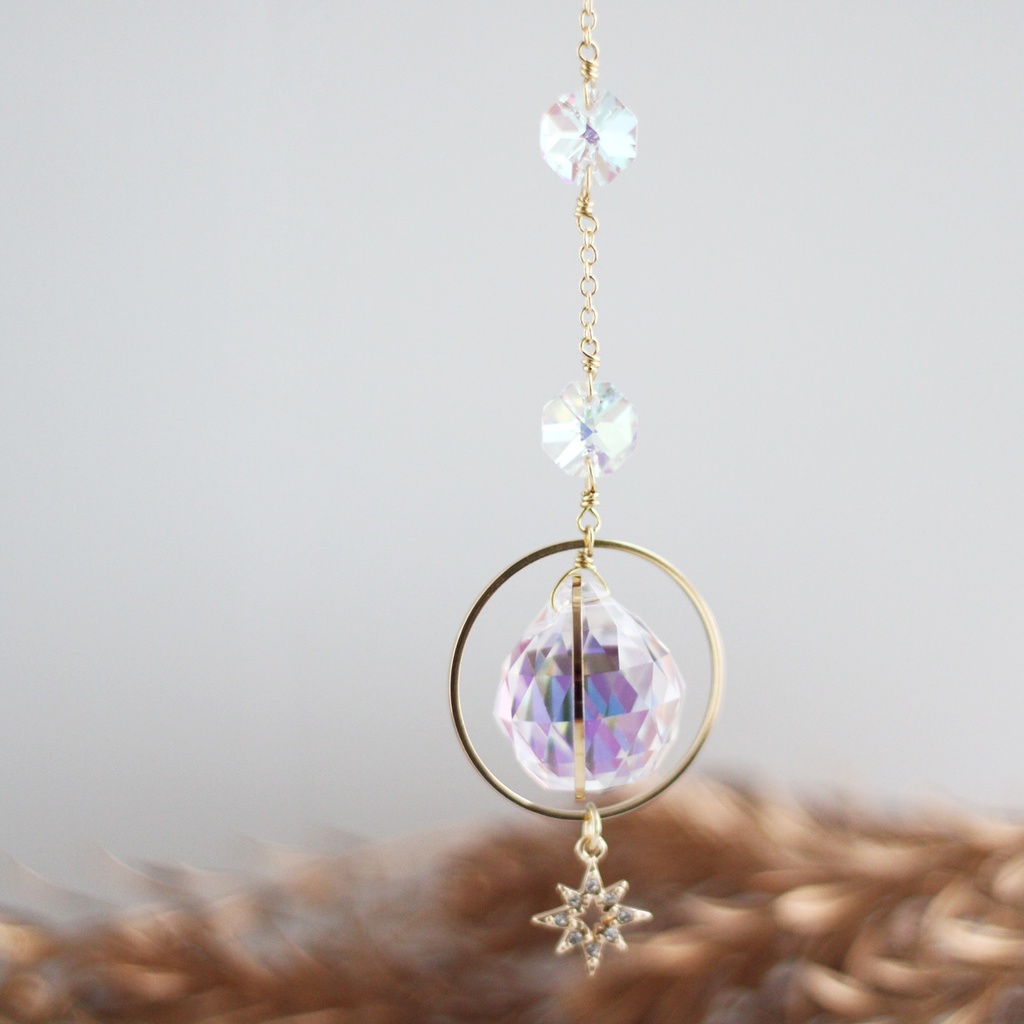 小さな惑星サンキャッチャー(全3色)飾りやすいミニサイズ |虹 窓辺インテリア 天体 宇宙