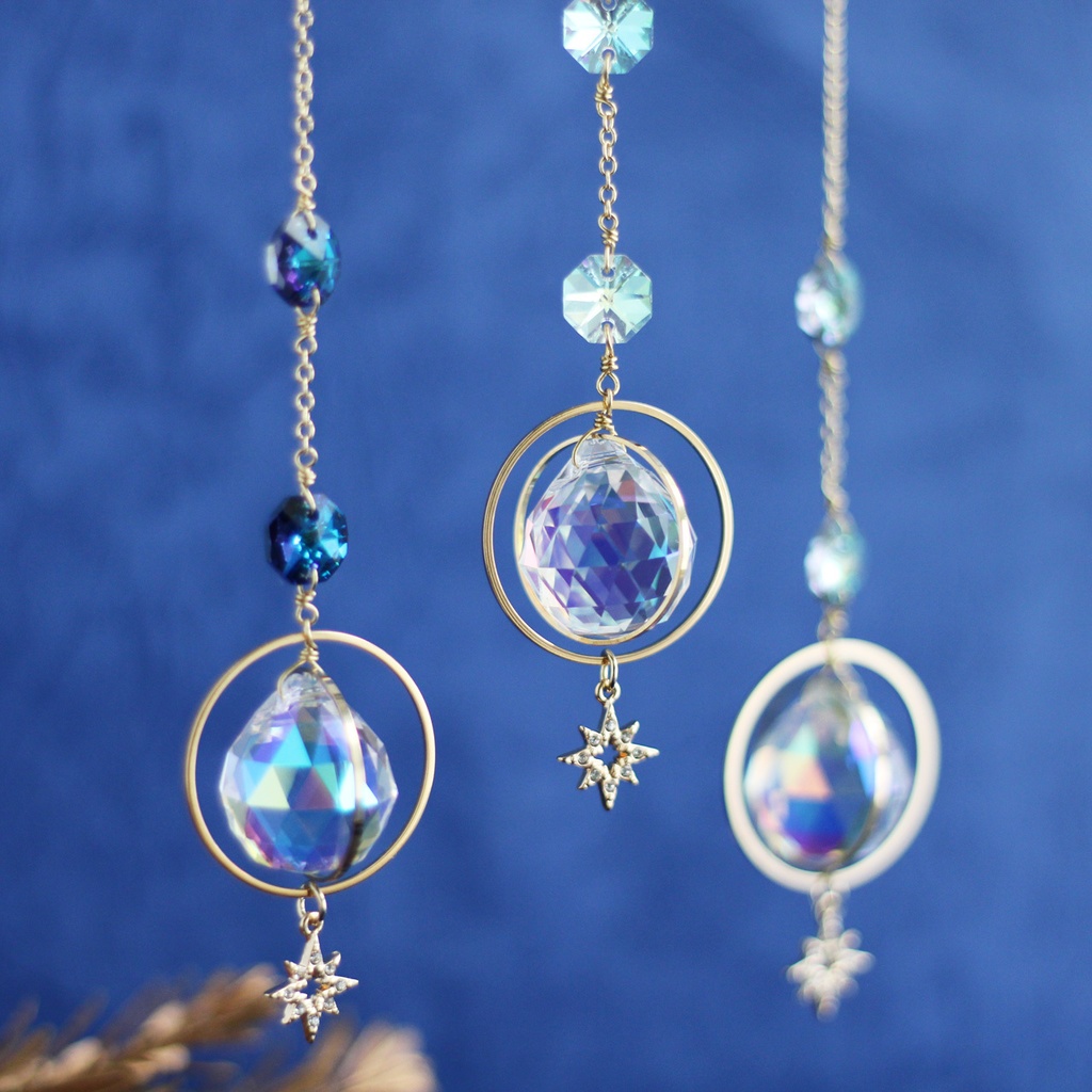 小さな惑星サンキャッチャー（全3色）飾りやすいミニサイズ ｜虹 窓辺インテリア 天体 宇宙 