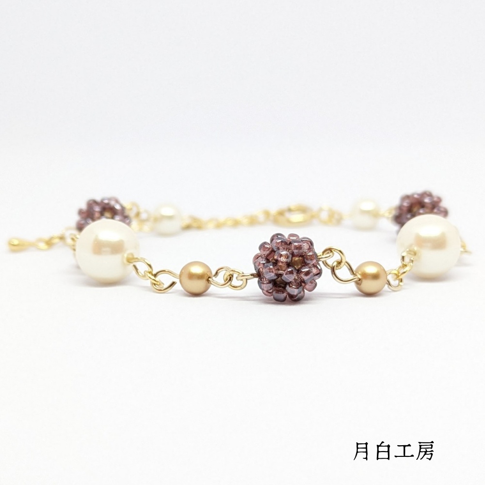 NO.54 【お試し価格】ビーズボール【アメジストスキラスター】とシルキーパール クリスタルパール ブレスレット