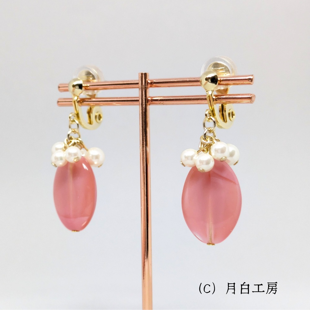 NO.74 【1点物】大人ピンク チェコビーズ【ピンク×クリアマーブル】とシルキーパール イヤリング