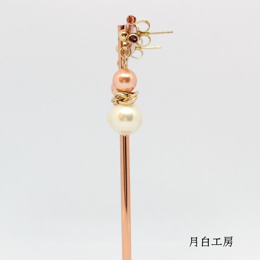 NO.127 シルキーパール クリスタルパール【ローズピーチ】 メビウスボール ピアス