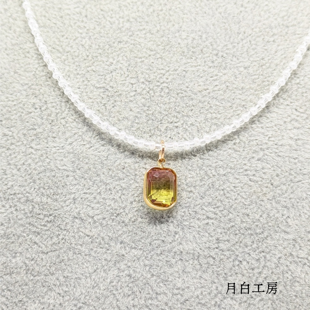 NO.145 【数量限定】ビーズネックレス【パールホワイト×クリア】ペンダントトップ イエロー×ピンク