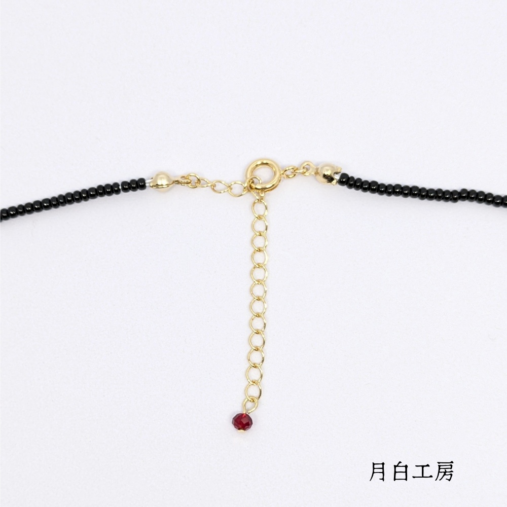 NO.146 シンプル ビーズネックレス【ブラック】ペンダントトップ 樹脂パール【アメリカンチェリー】ラインストーンチャーム付き