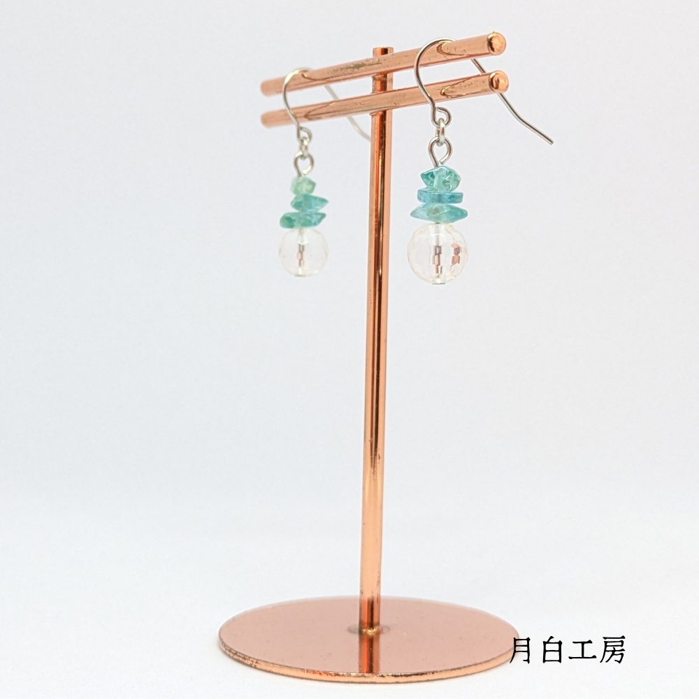 NO.149 天然石 128面カット水晶とアパタイトサザレ ピアス SUS316L(サージカルステンレス)