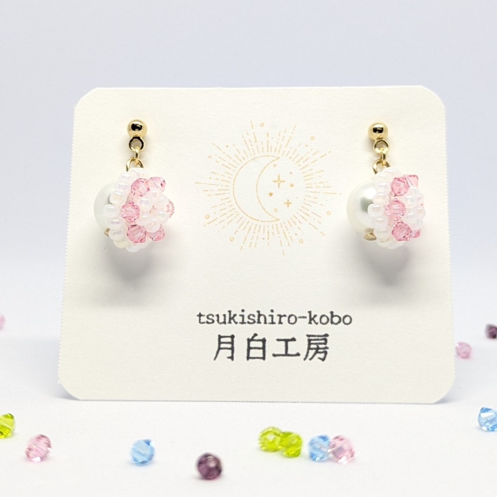 NO.130 選べるカラー フラワードームパール ピアス