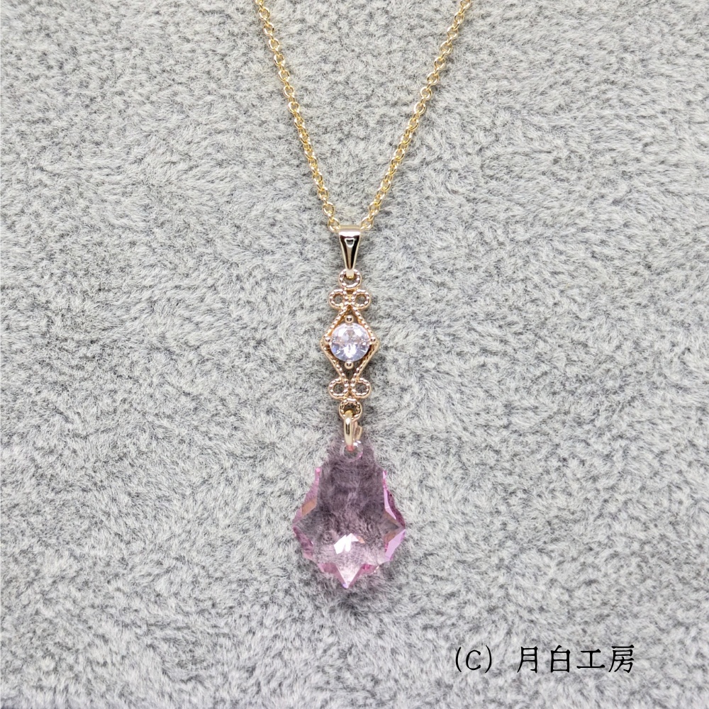 NO.43 【1点物】クリスタルガラス ライトローズのネックレス