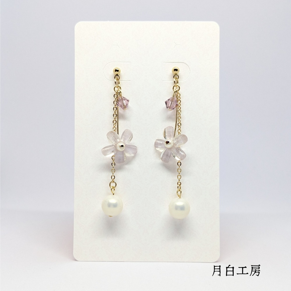 NO.155 【数量限定】お花 シルキーパール クリスタルガラス ライトアメジスト ピアス