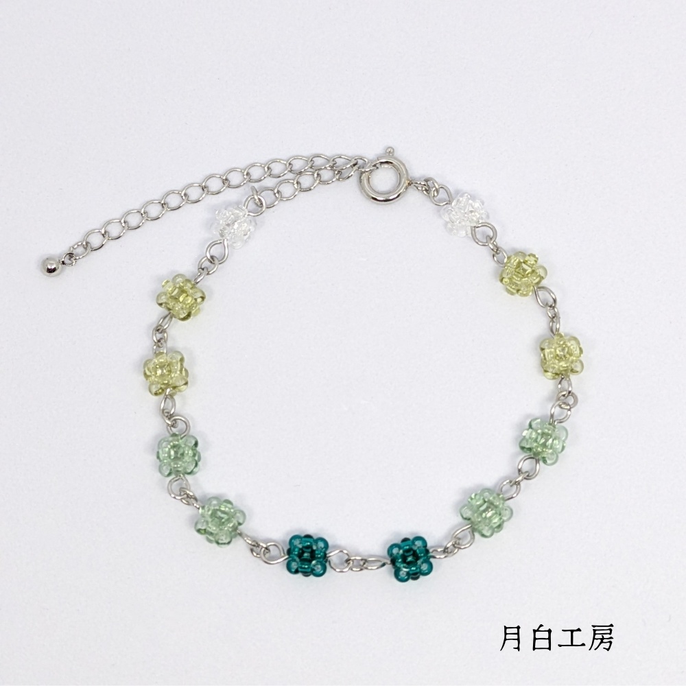 NO.157 小さなビーズボールのブレスレット【グリーン】