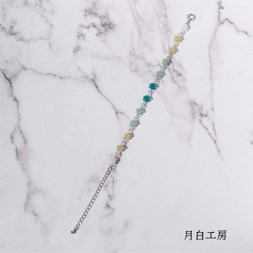 NO.157 小さなビーズボールのブレスレット【グリーン】