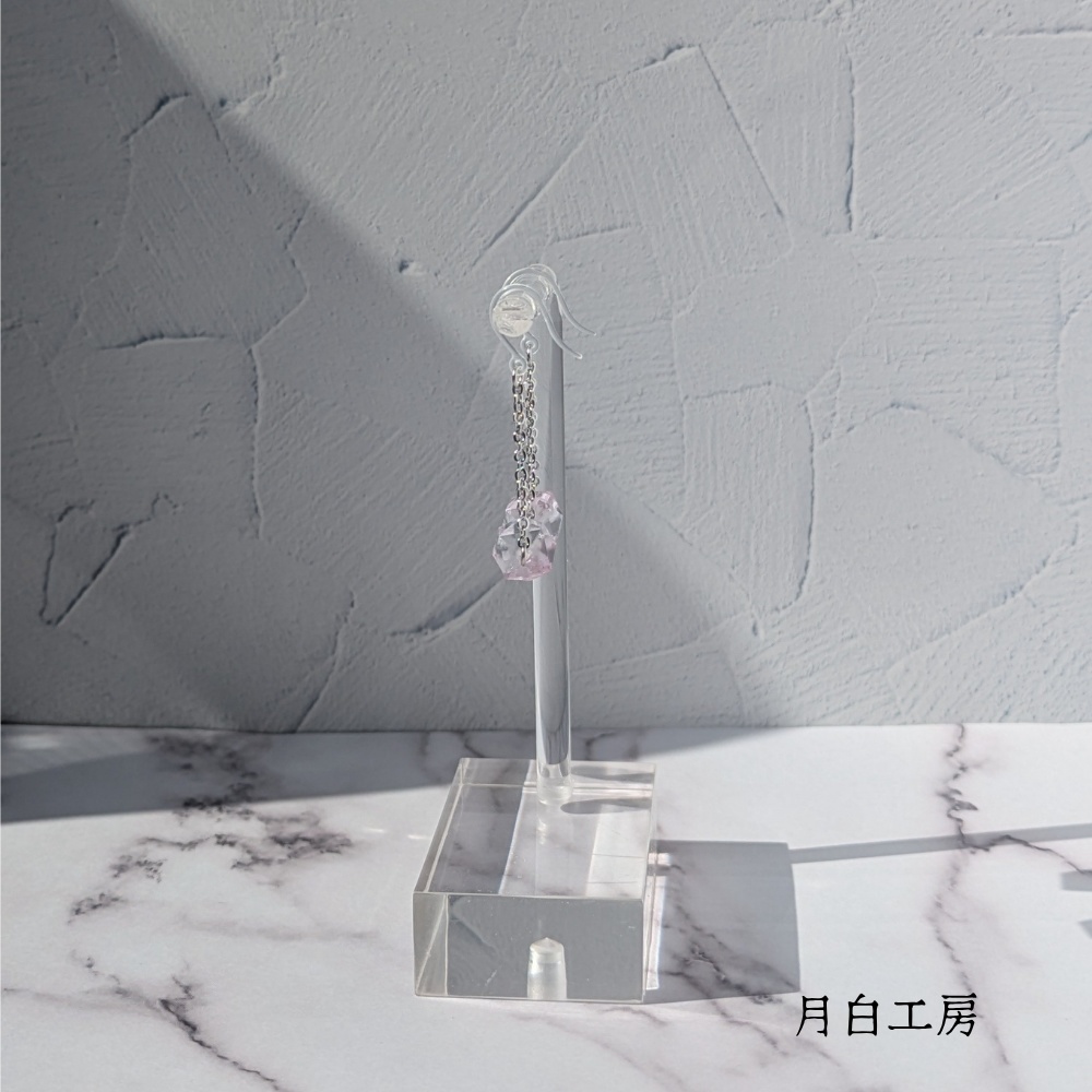 NO.158 ヴィトライユ アクリルビーズ 樹脂フックピアス