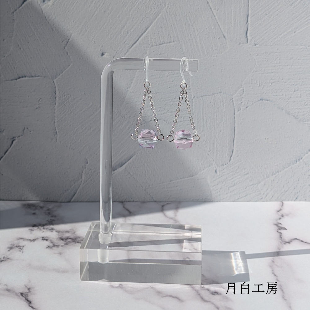 NO.158 ヴィトライユ アクリルビーズ 樹脂フックピアス