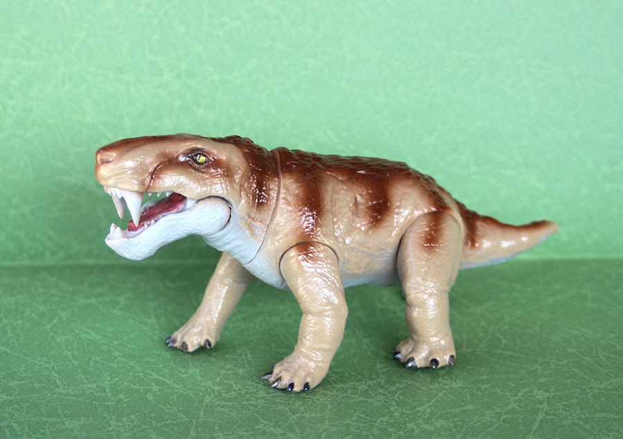 イノストランケビア　ソフビ　デザートカラー