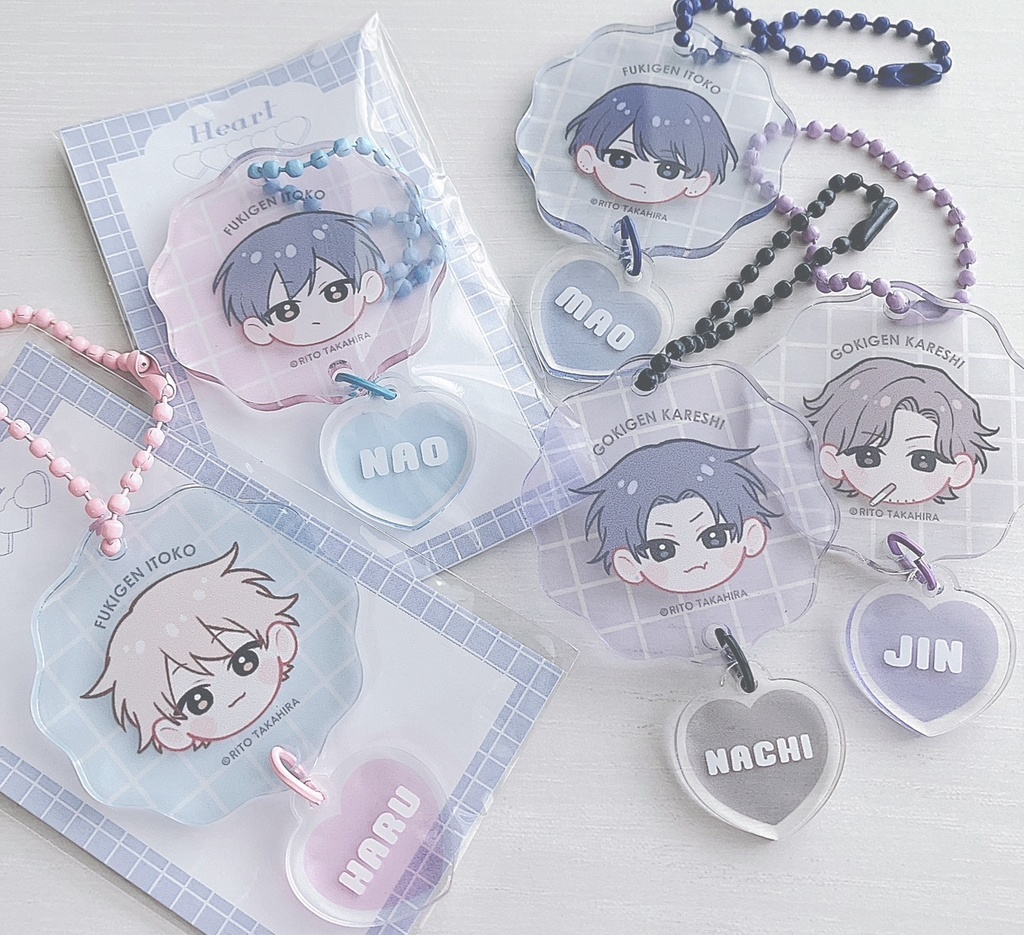 ハートチャームアクキー