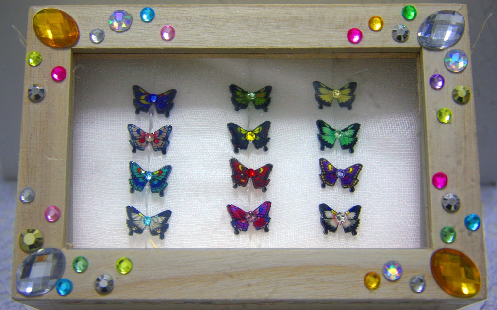 蝶ノンホールピアス