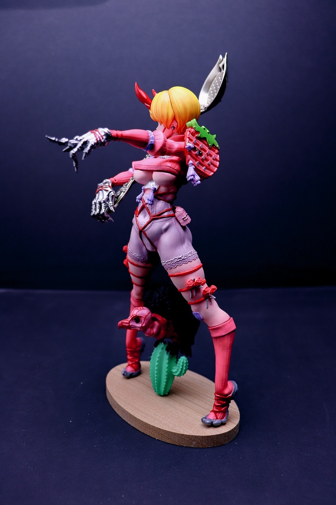 Strawberry Demon / 阿