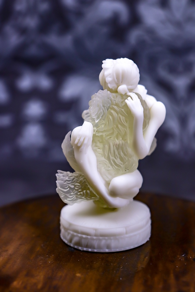 Hold you back / STATUE (未塗装未組み立てガレージキット)