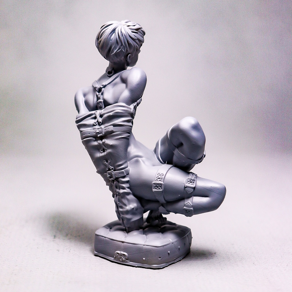 You too, release yourself / STATUE (未塗装未組み立てガレージキット)