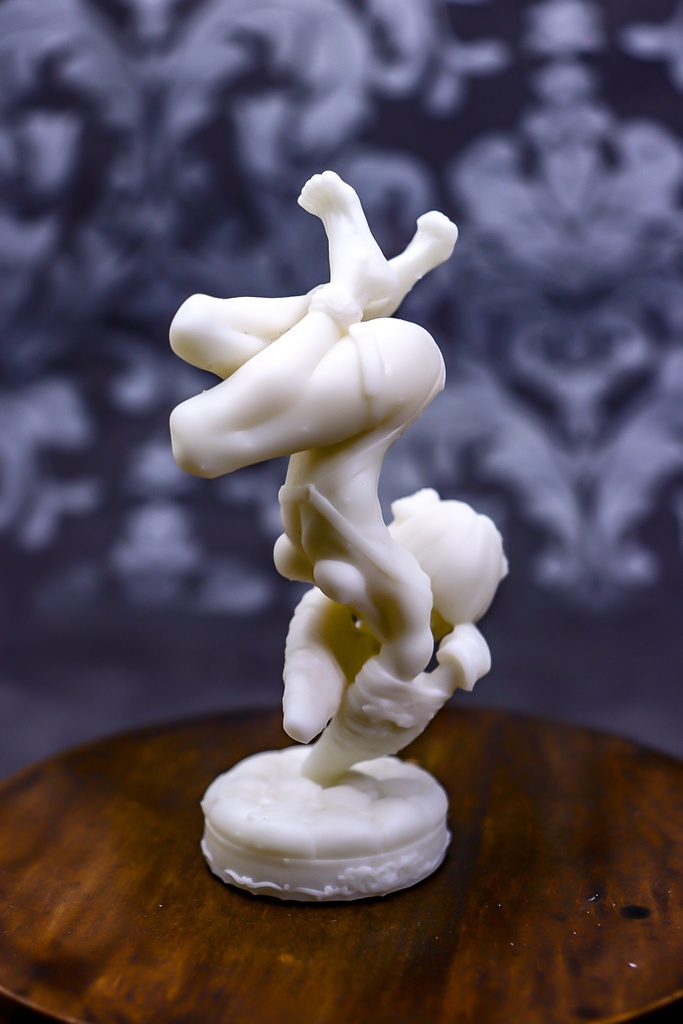 A little quiet, dog girl / STATUE (未塗装未組み立てガレージキット)