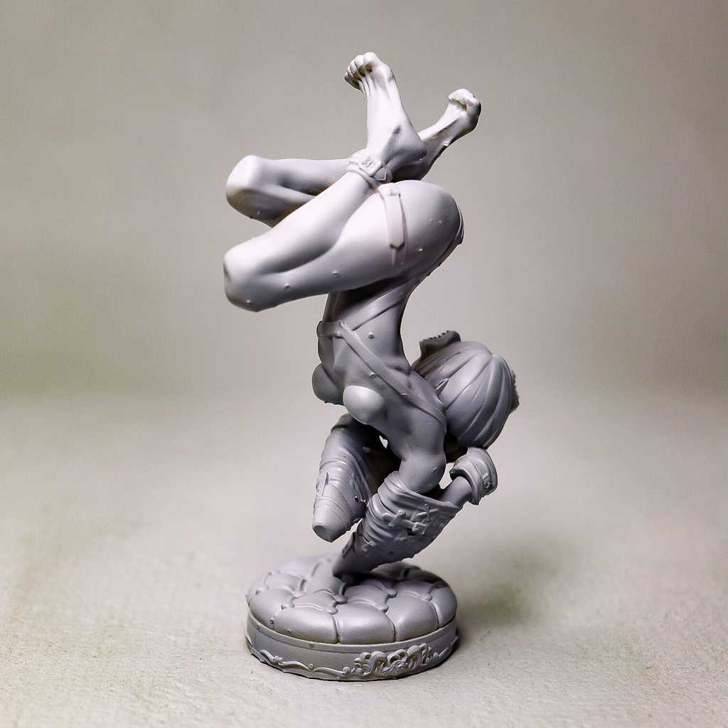 A little quiet, dog girl / STATUE (未塗装未組み立てガレージキット)