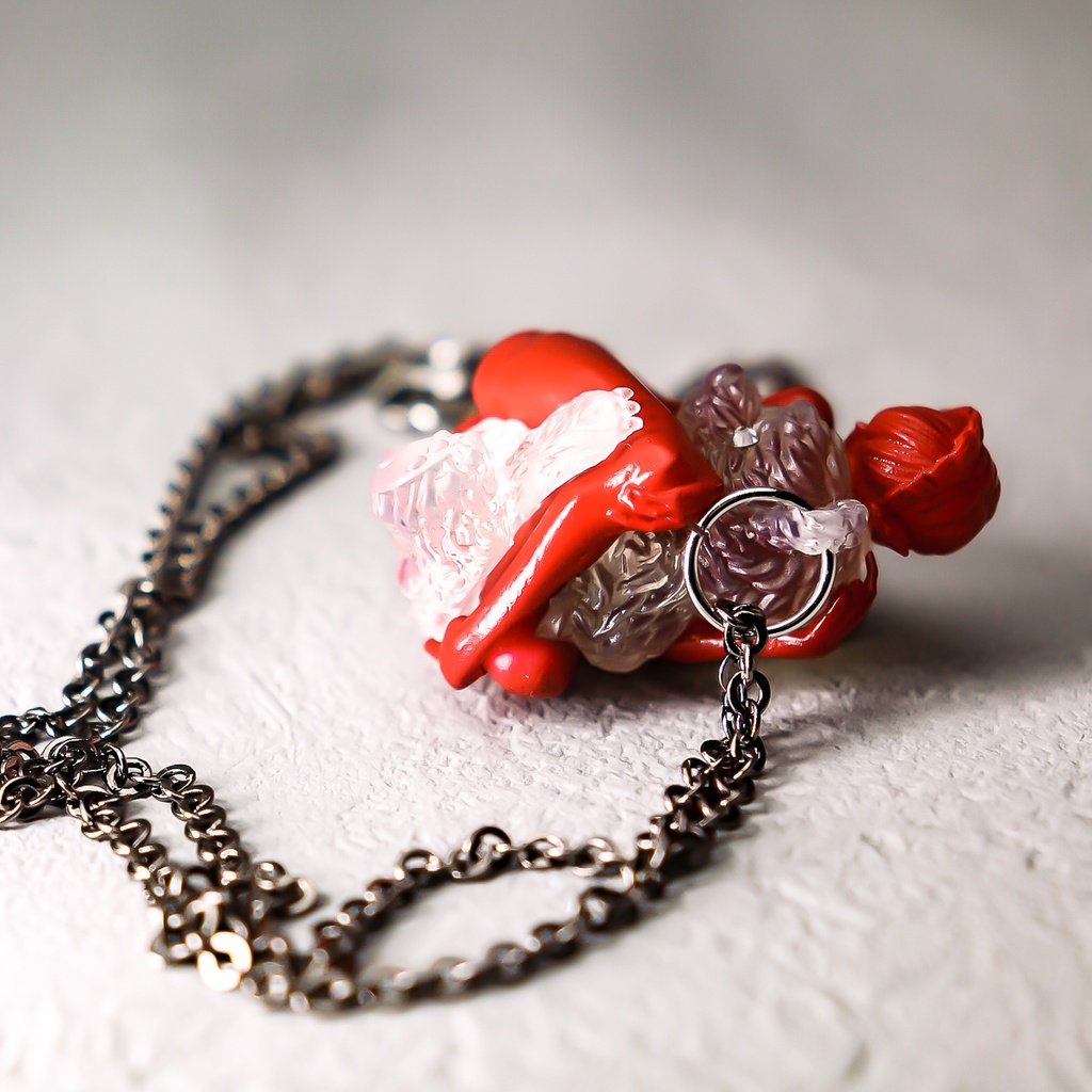 Hold you back "RED" / PENDANT