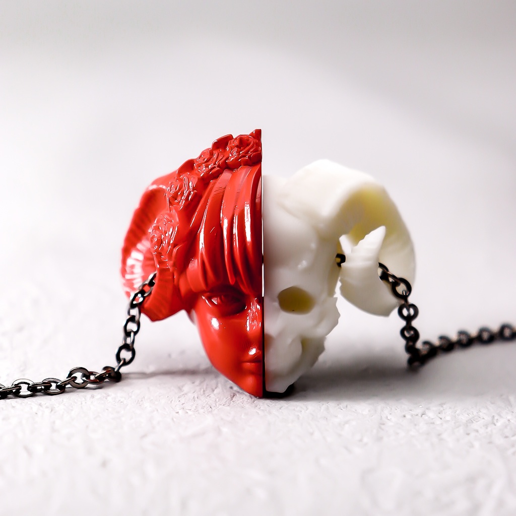 虚勢と不安 ”RED×WHITE” / Fear and anxiety PENDANT