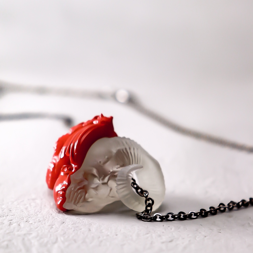 虚勢と不安 ”RED×CLEAR” / Fear and anxiety PENDANT