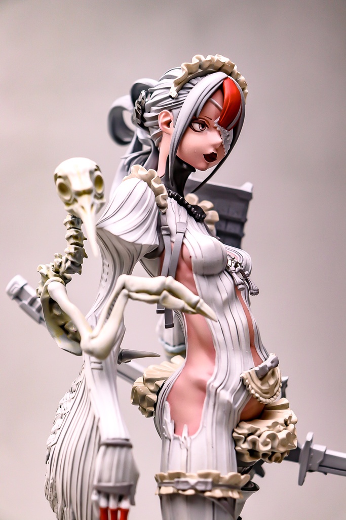 TSURU / 禁室 (未塗装未組み立てガレージキット)