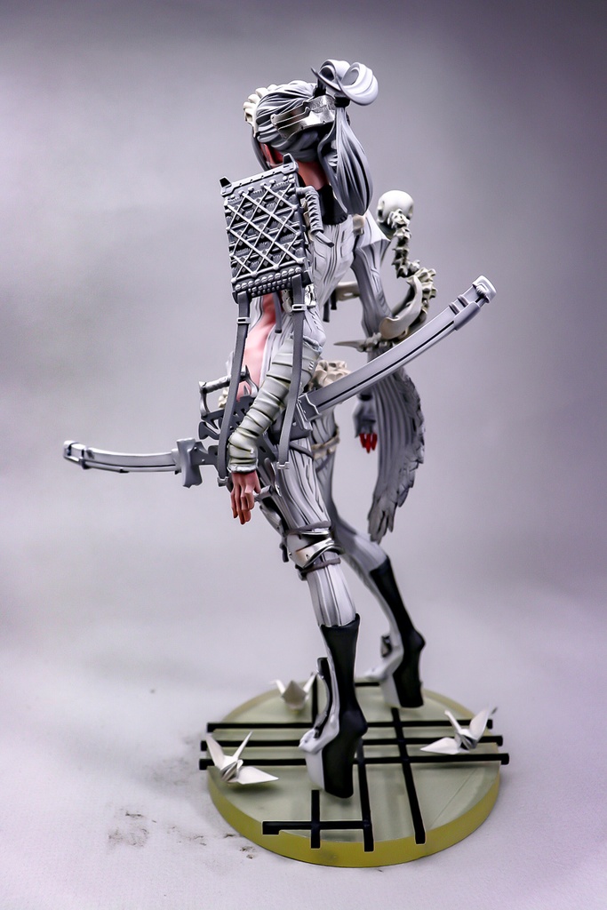 TSURU / 禁室 (未塗装未組み立てガレージキット)