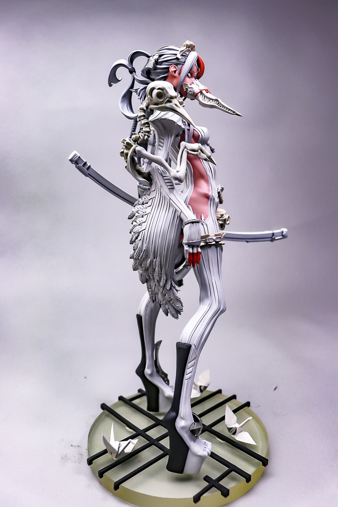 TSURU / 禁室 (未塗装未組み立てガレージキット)